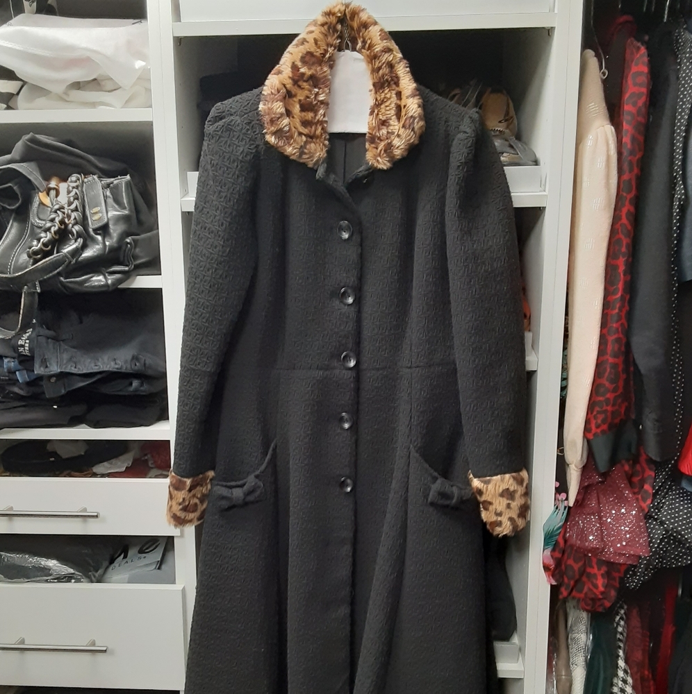 EUC Collectif Mainline Gina Retro Swing Coat Rockabilly Pinup Gothic rocker